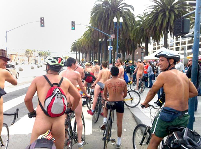Riders+stop+along+the+Embarcadero+during+the+world+Naked+Bike+Ride.