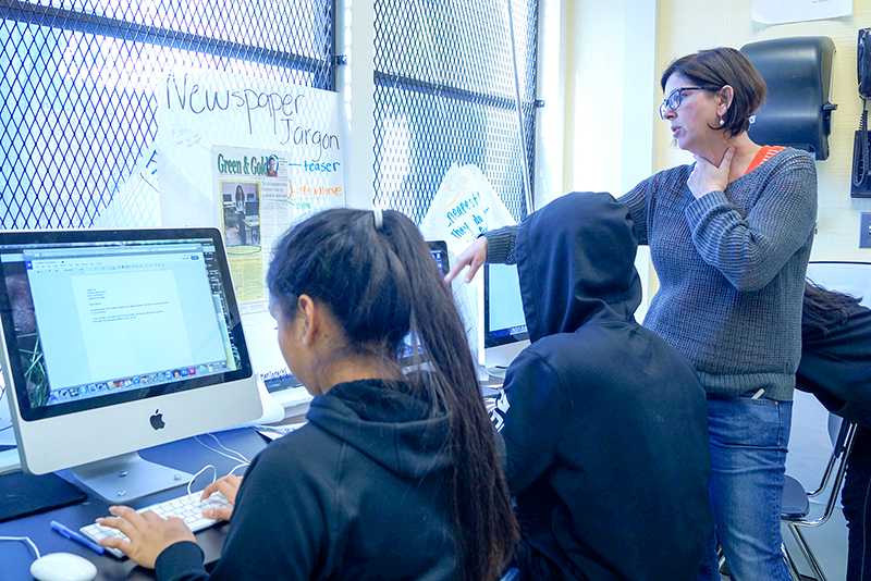 Lisa Shafer instructs students in her journalism class at Fremont High School.