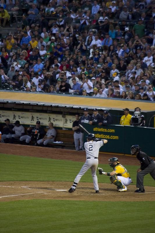 O.co Coliseum allowed both As and Yankees fans to say goodbye.