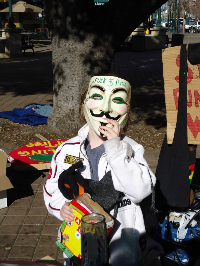 Activists occupy Oakland, celebrate anniversary of movement