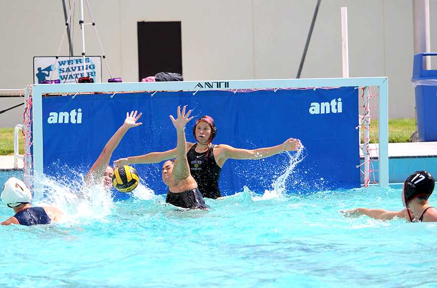 Water+polo+goes+1-1+after+invitational