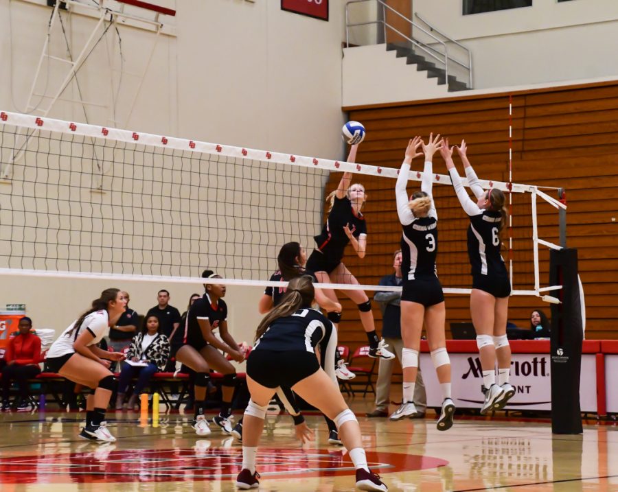 Volleyball ends regular season with victories