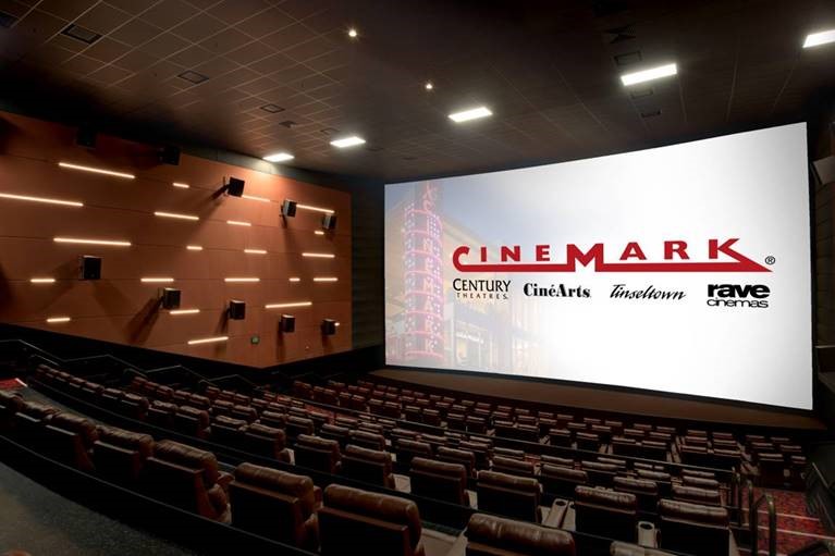 Cinemark bans big bags