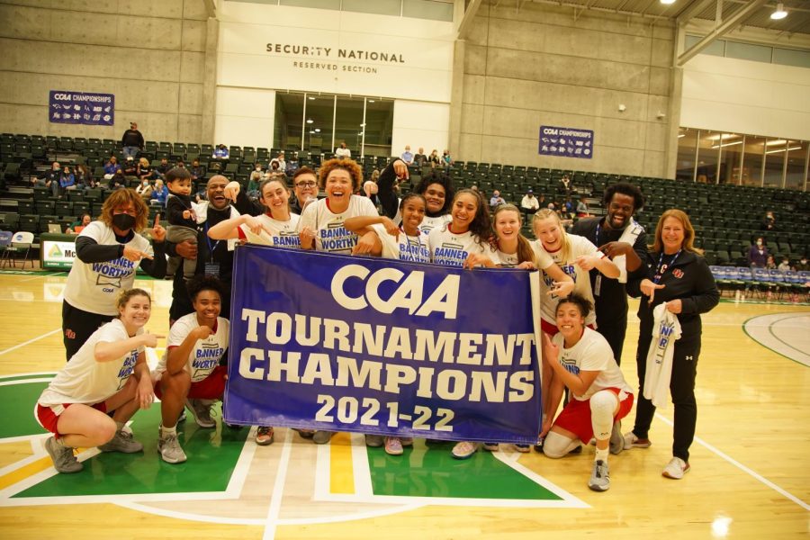 East+Bay+Women%E2%80%99s+Basketball+Wins+CCAA+Championship